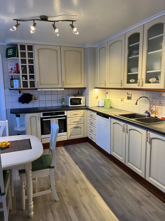 Comfortable 3 Bedroom Apartment On One Floor. Саннефіорд Екстер'єр фото