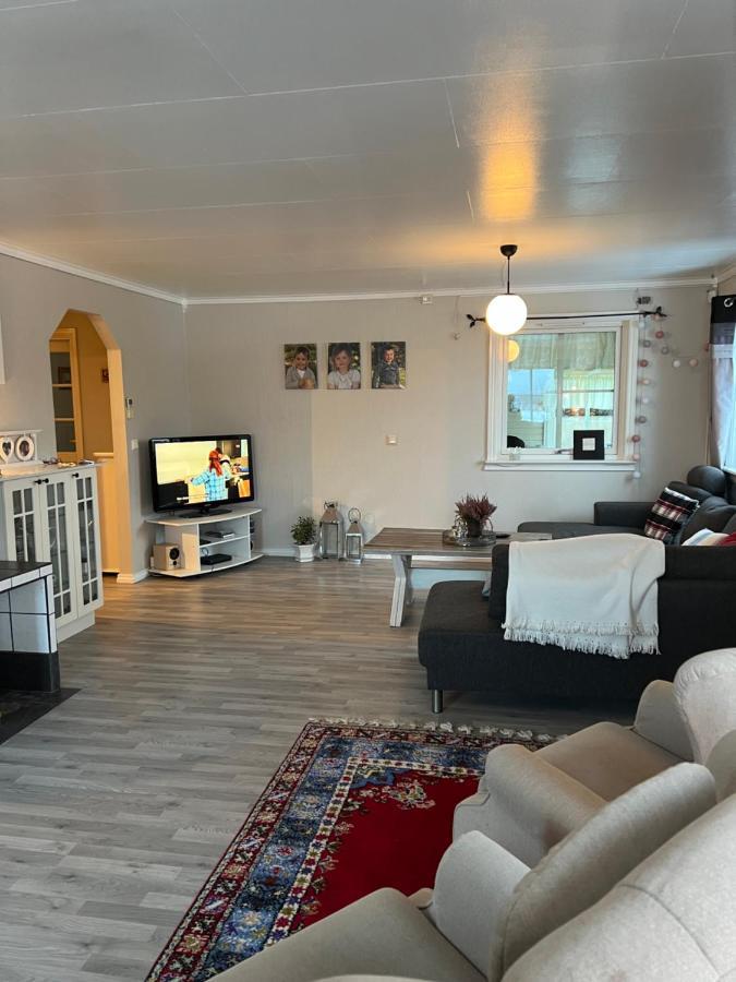 Comfortable 3 Bedroom Apartment On One Floor. Саннефіорд Екстер'єр фото